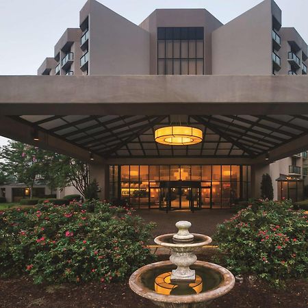 Embassy Suites Birmingham Exterior photo