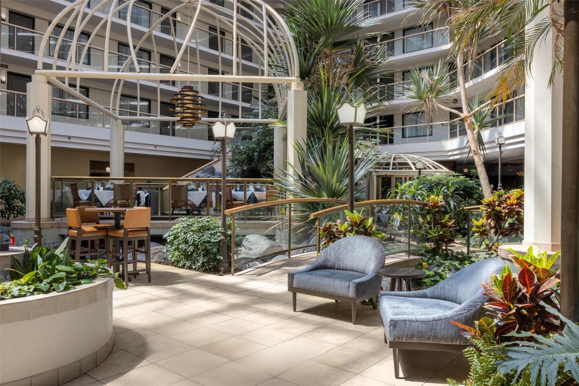 Embassy Suites Birmingham Exterior photo